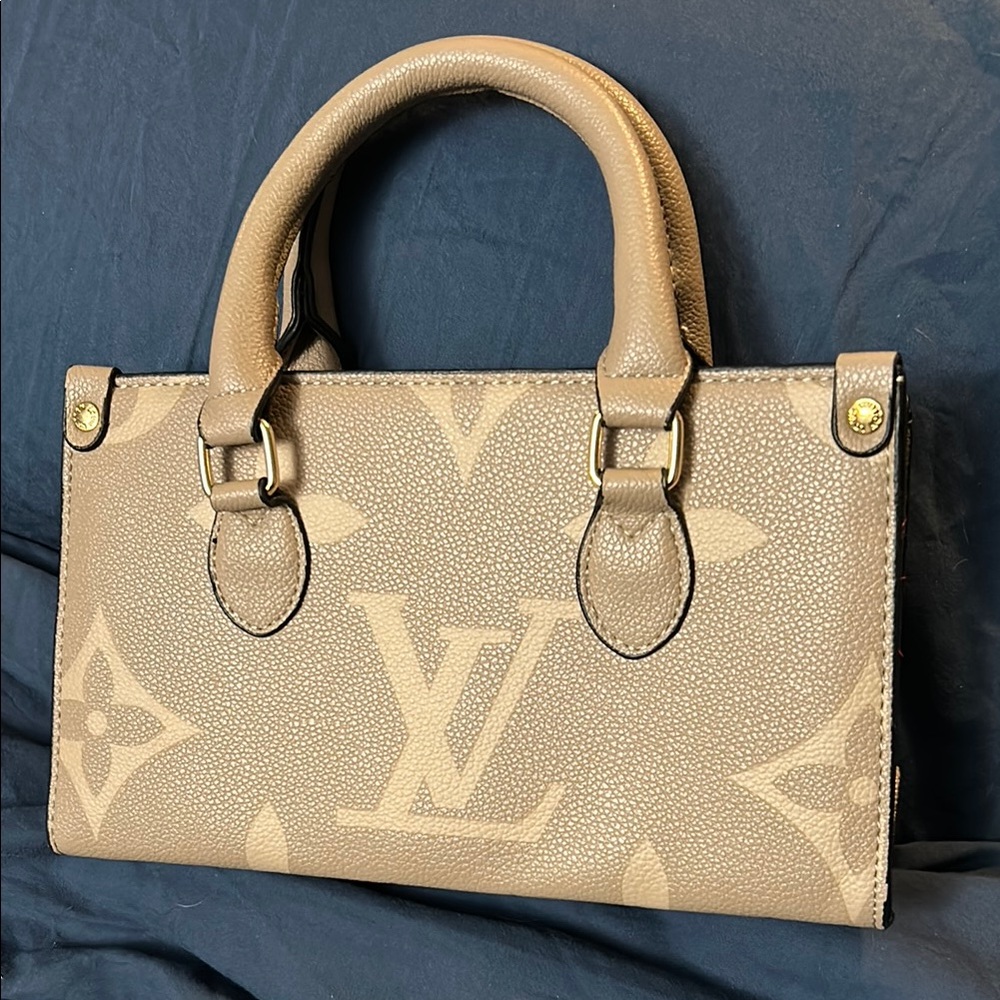 Lv Tan Monogram Handbag